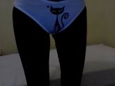calça gatinha